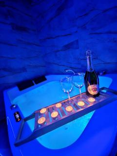 Centrum jacuzzi prywatny parking klimatyzacja 1 - 7