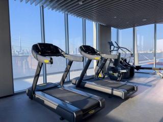 Premium 1BR Haven with Burj Khalifa, City Skyline Views, Pool, Gym & Balcony - 6