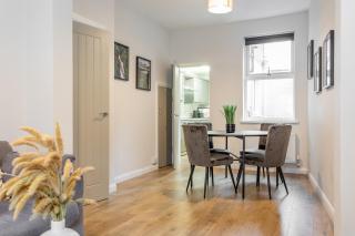 Belfast Holiday Home Ormeau Park - 4