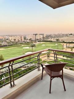 Golf view & Terrace at UptownCairo - Cairo - 8