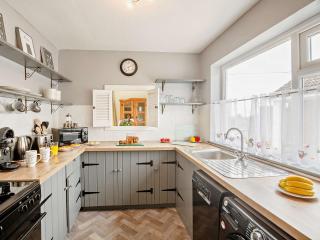 2 Bed in Church Bay 92820 - Llanrhyddlad - 4