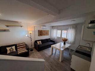 Cozy Apartment up to 6 persons 3 min to Metro - Madrid - 1