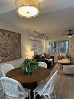 Coastal waterfront apartment! - 2