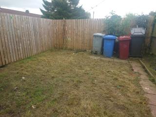 3 bedroom terraced house - Larkhall - 3
