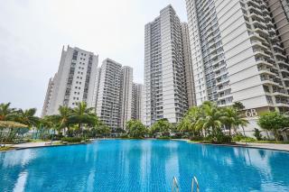 Danga Bay suite by JustHome 5pax - 3