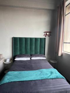 Homely and Warm unit - Johannesburg - 6