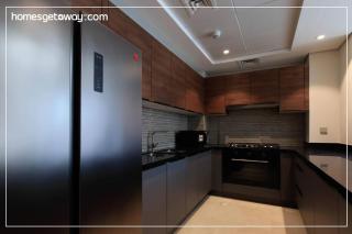 Bright and Spacious 2BR with Maids Room - Dubai - 5