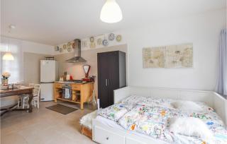 Stunning Apartment In Rivignano Teor - Teòr - 6