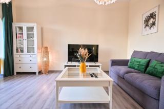 7 Beds - JBR Beach 3 min walk - Dubai - 1