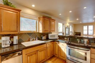 Patio and Mountain Views Central Ouray Getaway! - 3