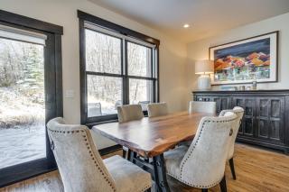 8 Mi to Keystone Resort: Mtn-View Townhome - 4