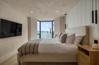 Sea View Apartment overlooking Mumbles Bay - The Mumbles - 3