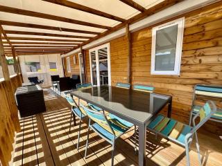 Bungalow neuf avec belle terrasse couverte et piscine - Corcieux - 7