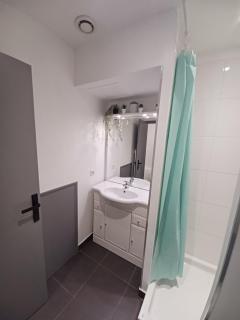 Cozy Studio for 2 People near Bellecour - Lione - 4