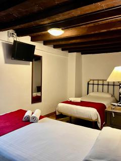 Casa Benalua, Siglo XVI - 3