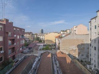 Modern & Cozy Suite in Garibaldi - Brera area by Rentopolis - Milan - 3