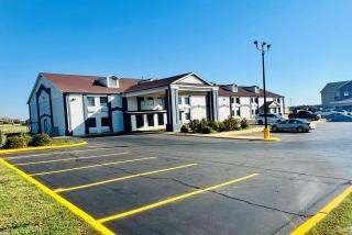 Days Inn by Wyndham Shawnee - Shawnee - 8