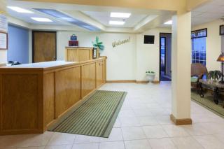Days Inn by Wyndham Shawnee - Shawnee - 7
