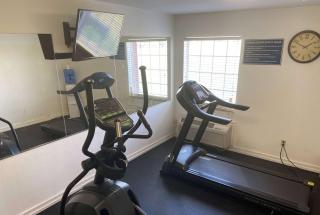 Days Inn by Wyndham Shawnee - Shawnee - 5