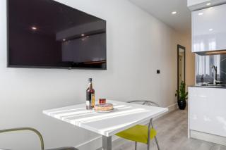BSE15 Apartments 4J, a Home in Madeira - Funchal - 2