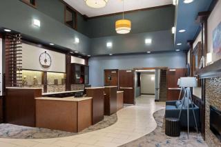 Super 8 by Wyndham Conrad - Conrad - 4