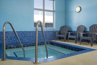 Days Inn by Wyndham Neenah - Neenah - 4