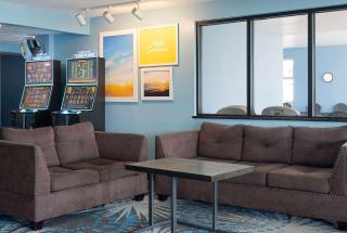 Days Inn by Wyndham Neenah - Neenah - 6