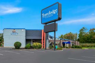 Travelodge by Wyndham Aberdeen - Aberdeen - 8