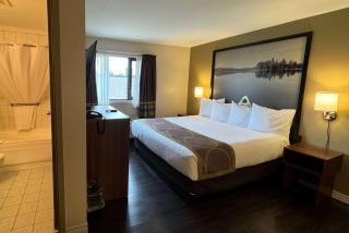 Super 8 by Wyndham Guelph - Guelph - 2