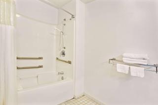 Travelodge Suites by Wyndham MacClenny I-10 - Macclenny - 5