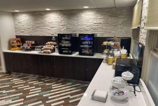 Days Inn by Wyndham Wilmington Brandywine - Talleyville - 1
