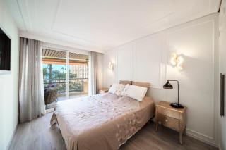 REF 1924 - Cannes Croisette - Sea view apartment for rent - Cannes - 4