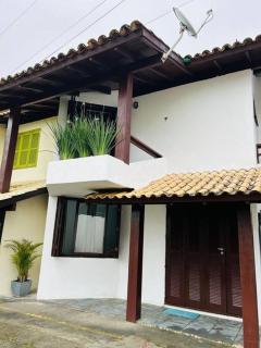 Casa pé na areia praia Garopaba - Garopaba - 9