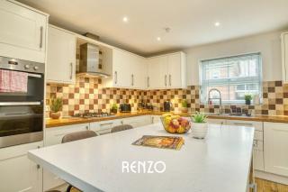 Incredible and Charming 4-bed Home in Lincoln by Renzo, Free Parking, Close to Lincoln Hospital! - Lincoln - 7