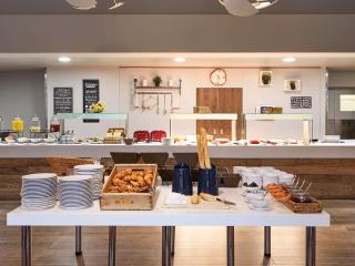 Novotel Manchester West - Worsley - 3