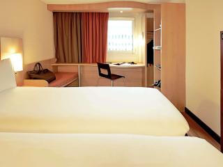 ibis Nantes Centre Gare Sud - Nantes - 9
