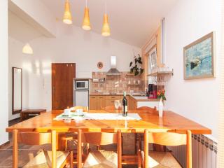 Apartments Ceja near sea - 5