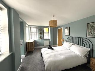 Oxford Heights- Free evening parking - Southampton - 9