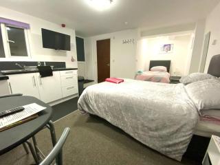 Cosy Studio - Town centre flat with free nearby parking - 1