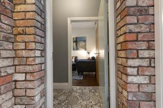 No. 6 - Wisteria Cottage - Pass the Keys - 4