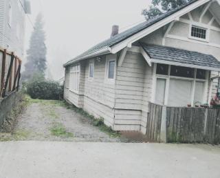 Walker's Paradise 1 with 2 free parking lots - Seattle - 8