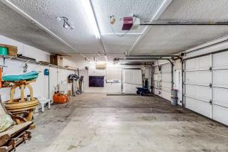 Charming Lakefront Home Hot Tub - 5