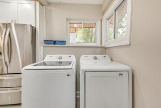 3 Mi to Dtwn Home with Fenced Yard in Atlanta! - 1