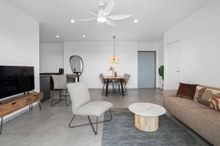 Bonaire Beach Apartment 10 with communal pool and diving facilities - 2