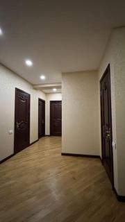New 2BR Flat, Flame Towers View - Bakoe - 9