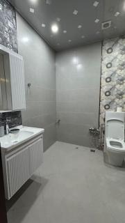 New 2BR Flat, Flame Towers View - Bakoe - 5