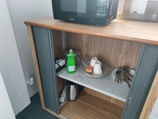 4 Beds including 1 Double Bed, 1 Single Beds, 2 Double Sofa Beds, Suite 2, 37 Totara Avenue, New Lynn - Auckland - 7