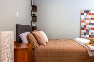 Hillside Hideaway - - 2