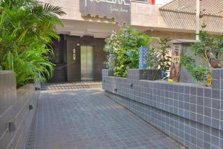 Hotel The Grand Suites - Ahmedabad - 9