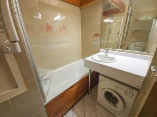 Studio skis aux pieds aux Menuires pour 3 personnes, balcon et casier à skis - FR-1-452-3 - 1